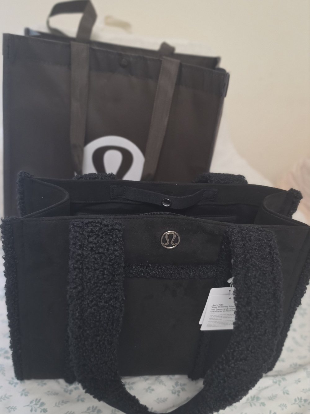 Lululemon Black Sherpa Tote Bag